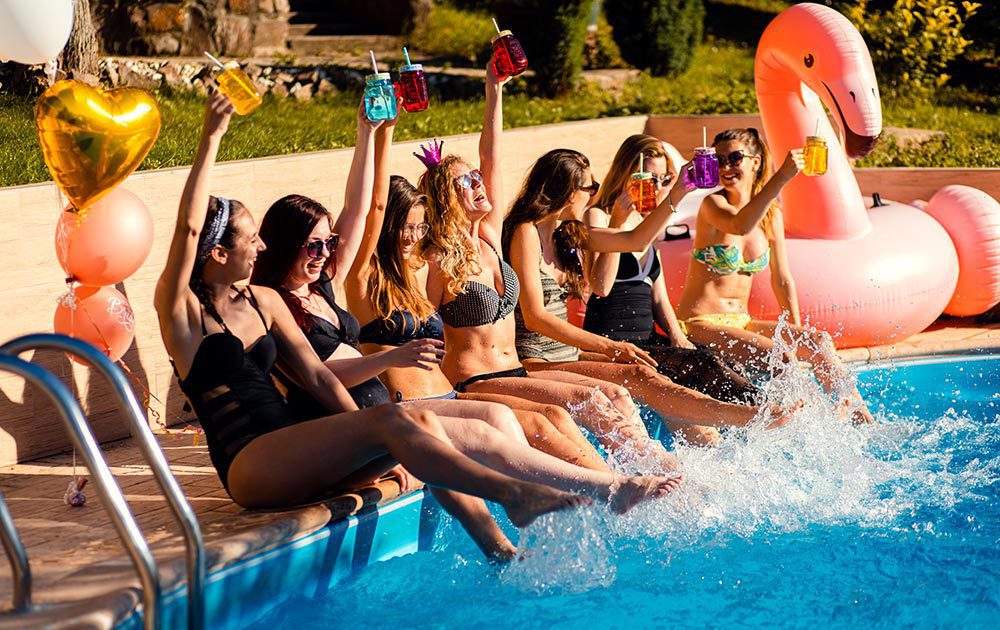 outdoor entertainment systems